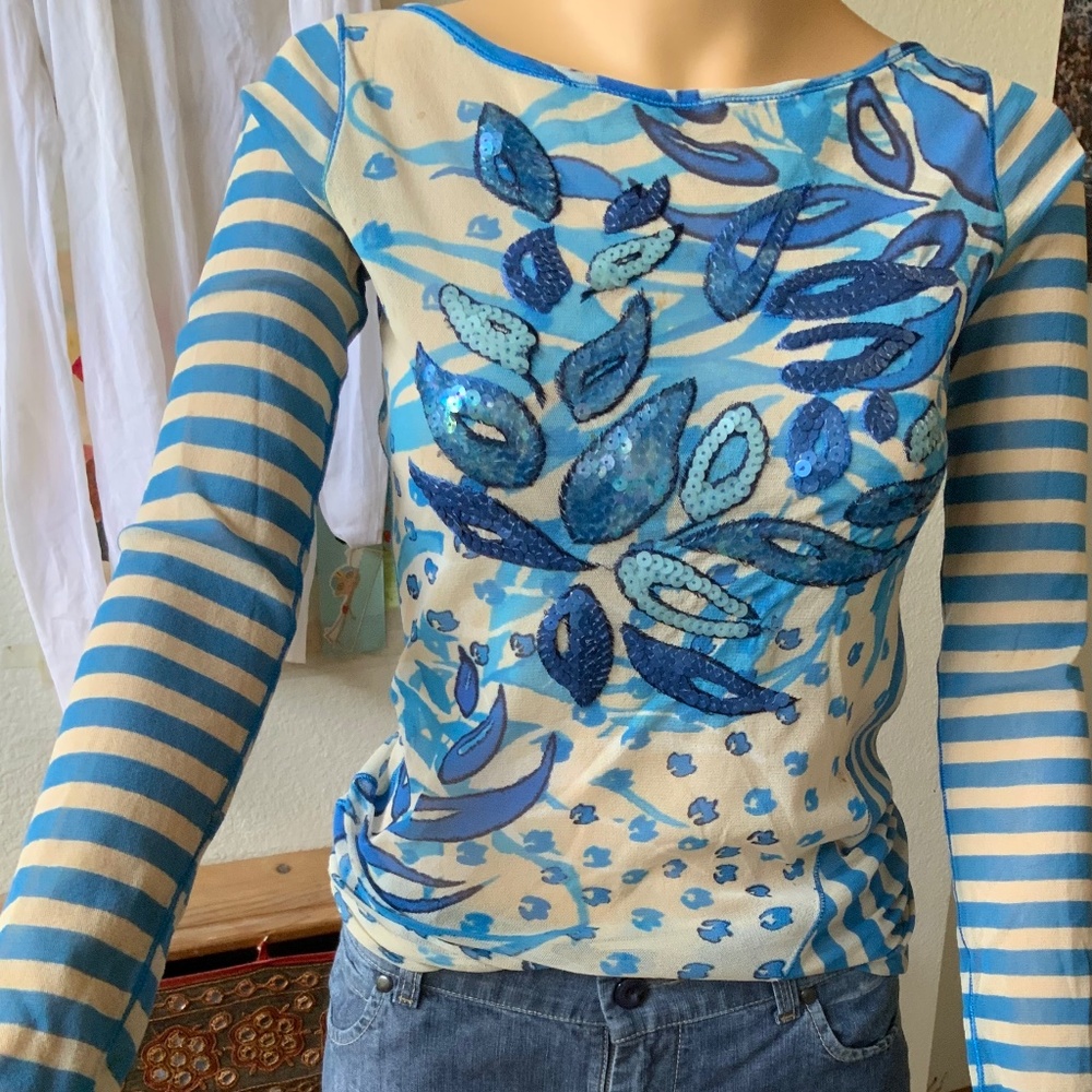FUZZI sheer top